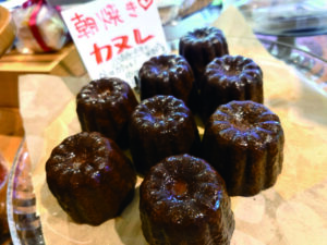 おいしい学校の焼き菓子屋　カヌレが大人気💛